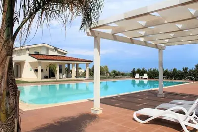 Exclusive use Villa with pool