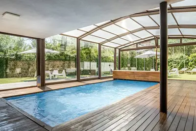 Image de Luxe Villa For 16 People