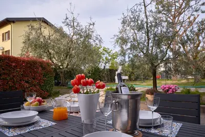 Image de Take a break and rejuvenate in this oasis of peace.