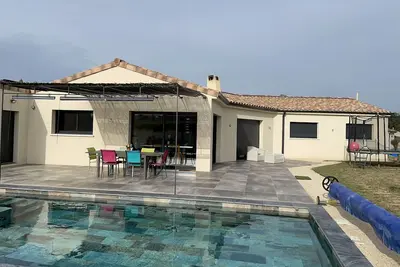 Image de Belle Villa Avec Jardin et Piscine Sans vis à vis