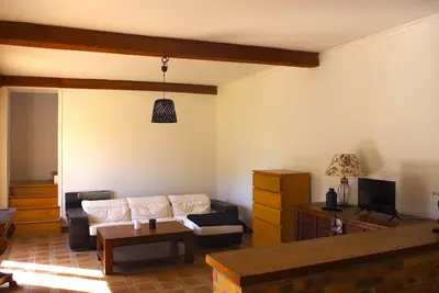 Image de Maison avec jardin près de la mer-n°2
