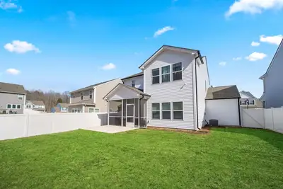 Image de 3b Brand New Construction- Family And Pet Friendly