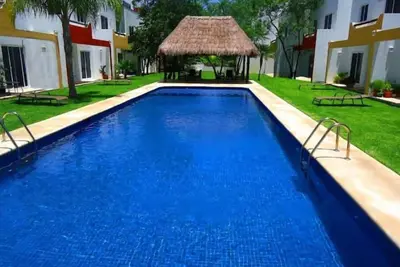 Image de Entire  Home. 4 Bedroom Villa/ close to beach/ pool/ 200 mbps