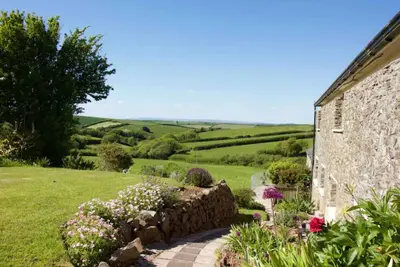 Image de Secluded Escape Near Salcombe - Newhouse Barn