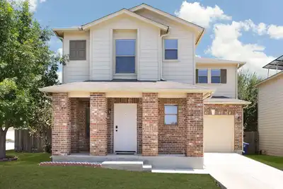 Image de Spacious Family Home, Near Lackland