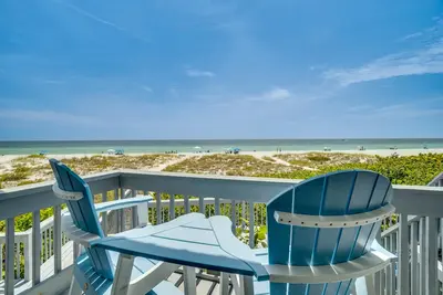 Image de Beachfront - Hidden Cove Unit 5 by SeaBreeze Vacation