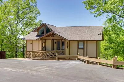 Image de Osage Beach Vacation Rental w/ Deck & Grill