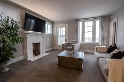 Image de Central Entire 2-Bed in Quiet Neighborhood