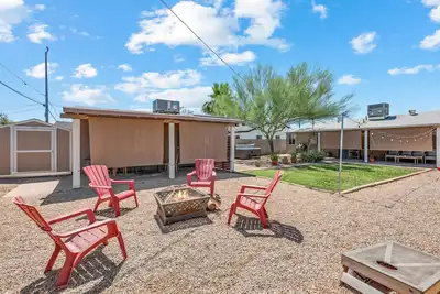 Image de Casa Coronado : Downtown Phx w/ Hot-Tub & Fire Pit