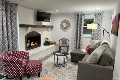 1st Floor Condo: Min to Nook, Amish Ctry, Hershey, Lancaster City: PetFriendly