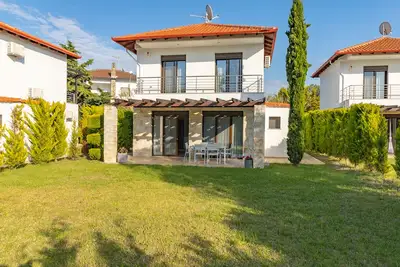 Image de Friday Mood: Villa Relax with swimming pool