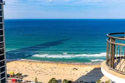 Image de Studio in the heart of Surfers