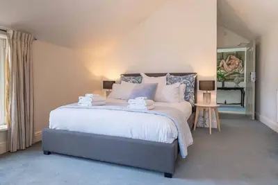 Sumner Surf Break Apt 1