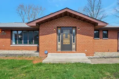 Image de 4br Spacious Home Near U of I!
