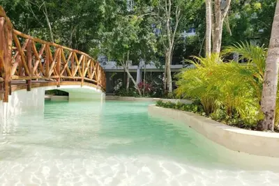 Image de New weekend getaway *enjoy *discover *swim *be fit