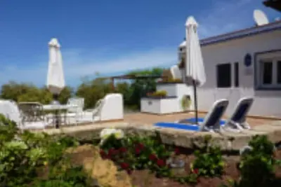 Image de Casa Saskia with view to Avocado plantation and Atlantic. \nHeated Poolarea