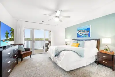 Image de Seascape Retreat! 3bed/3bath & main channel views!