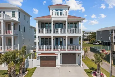 Image de 5 bed, Private heated pool, elevator, ocean view