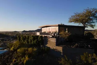 Image de \"Nest\" 360degree views of Phx -friends couples Decks Hot Tub