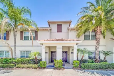 Image de New Storey Lake 4 Bedroom Townhome With Pool
