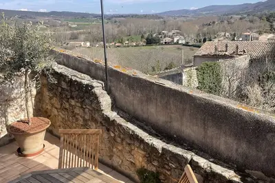 Image de Maison de village historique au coeur du Luberon
