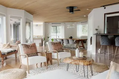 Image de The Float House Lodge at Secret Cove