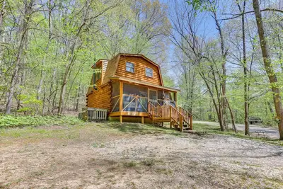 Image de Comfy Taswell Cabin Rental - Community Amenities!