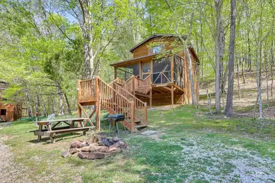 Image de Cozy Indiana Cabin Rental w\/ Private Porch & Grill