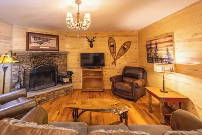 Image de Luxury Cabin with fire pit near Helen/Pet friendly