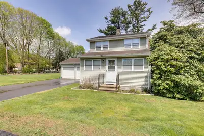 Image de Charming Old Saybrook Home: Half-Mi to Sand & Sea!