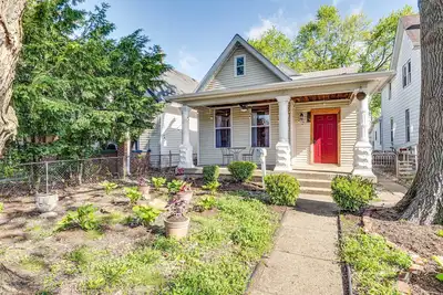 Image de Cozy Indianapolis Vacation Rental w/ Micro Farm!