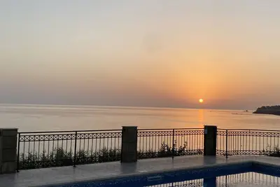 Image de Sh Holidays & Health ltd.