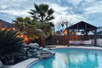 Image de ⛱ ⛱ Lovely house with nice Pool & Backyard ⛱ ⛱