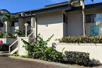 Image de Rare 3 Bd 2 Ba Condo steps from coveted Napili Beach!