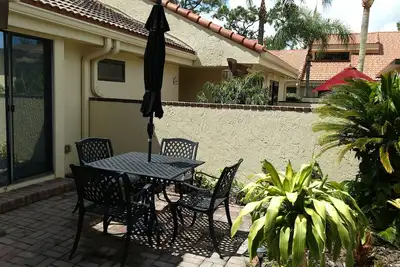 Image de Beautiful updated 3bed/2bath Townhome in The Meadows!