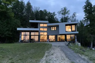 Image de Executive Lakeside Villa