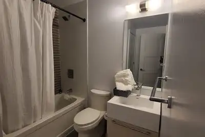 Image de A Perfect Suite for Family Vacation or Business Trip 10mins to Downtown Toronto