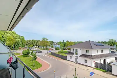 Image de Appartement \"Hafenperle\" avec vue sur le lac et balcon