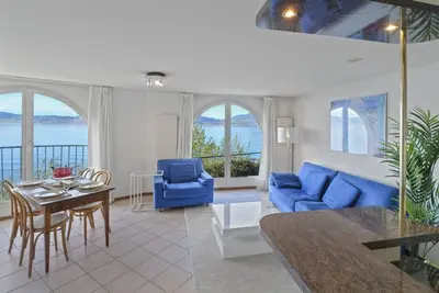 Image de Rivage 37 - Splendide logement avec vue plongeante sur le lac