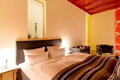 Image de Schloss Großes Doppelzimmer bis 2 Personen Parkblick - Schloss Ranzow - Privathotel, Wellness,