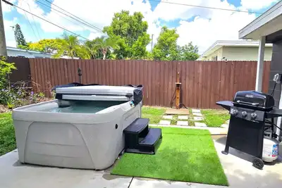 Image de Mystic Haven | Hot Tub | Bbq Grill | Close to beaches