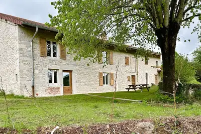 Image de Une belle petite maison de campagne pour découvrir la vie de la ferme