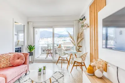 Image de Moderne appartement 1 chambre à Estepona - rénové