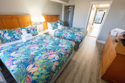 Image de Newly Added, Oceanfront Condo, Direct View, Pools!