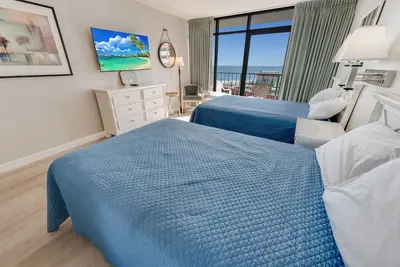 Image de Sand Dunes Ocean Direct View 7th Flr, Great Pools!