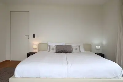 Image de Confortable appartement pour 8 personnes avec Wifi, piscine, Tv, balcon, vue panoramique et parking