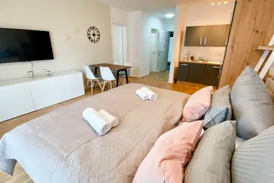 Image de Sali Homes GemĂĽtlichkeit am Rother Mainufer