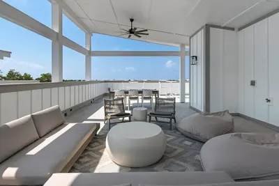 Image de 4br Home for 10, Rooftop Observation Deck + Free Attraction Tickets!