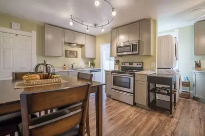 Image de The Montgomery, Upper