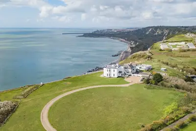 Image de Abbots Cliff House by Bloom Stays - sleeps 10 guests in 5 bedrooms